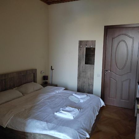 Vedzisi Garden Hotel Tbilisi Esterno foto
