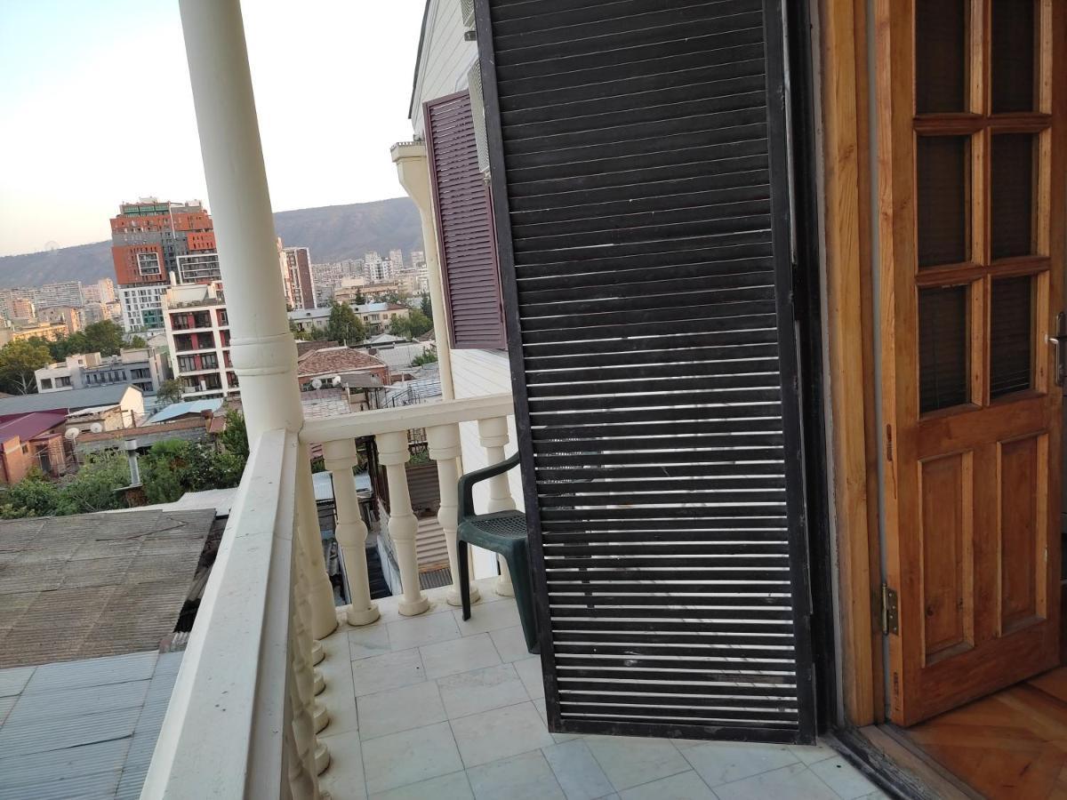 Vedzisi Garden Hotel Tbilisi Esterno foto