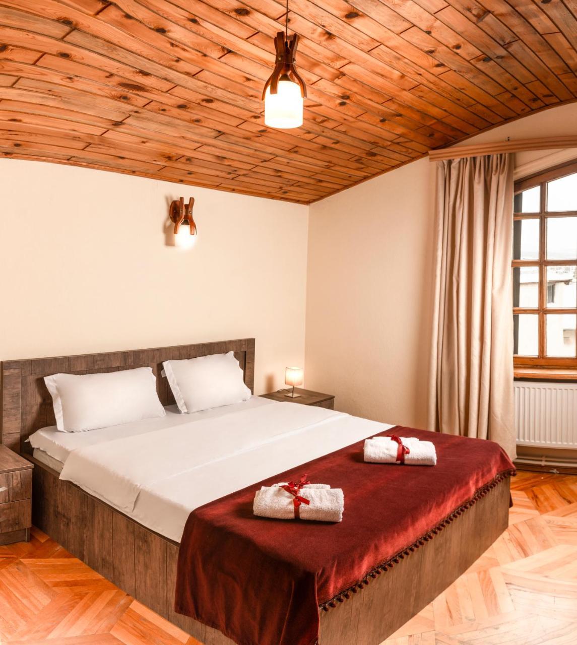 Vedzisi Garden Hotel Tbilisi Esterno foto