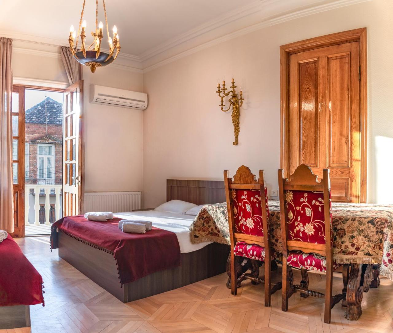 Vedzisi Garden Hotel Tbilisi Esterno foto