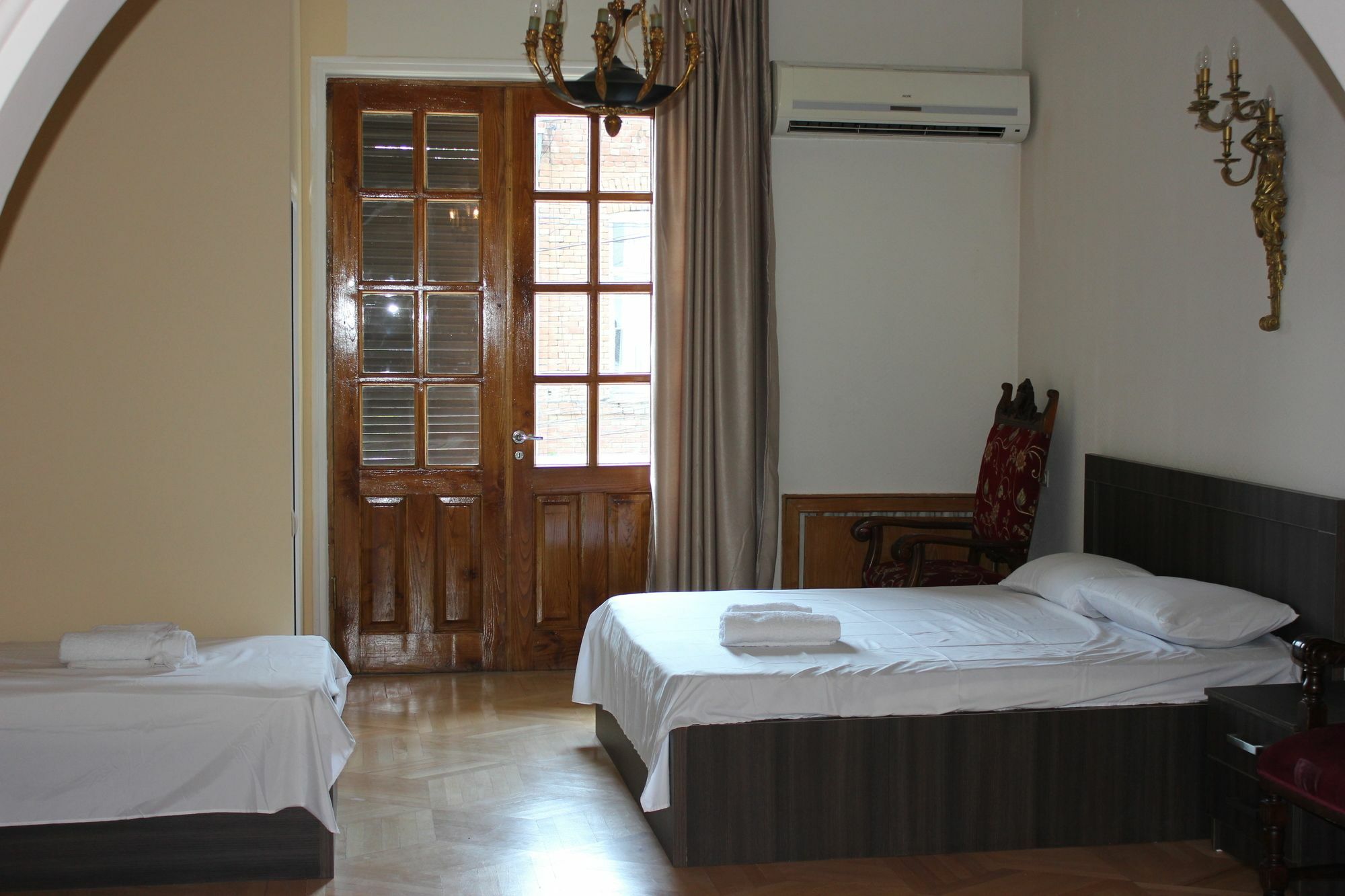 Vedzisi Garden Hotel Tbilisi Esterno foto